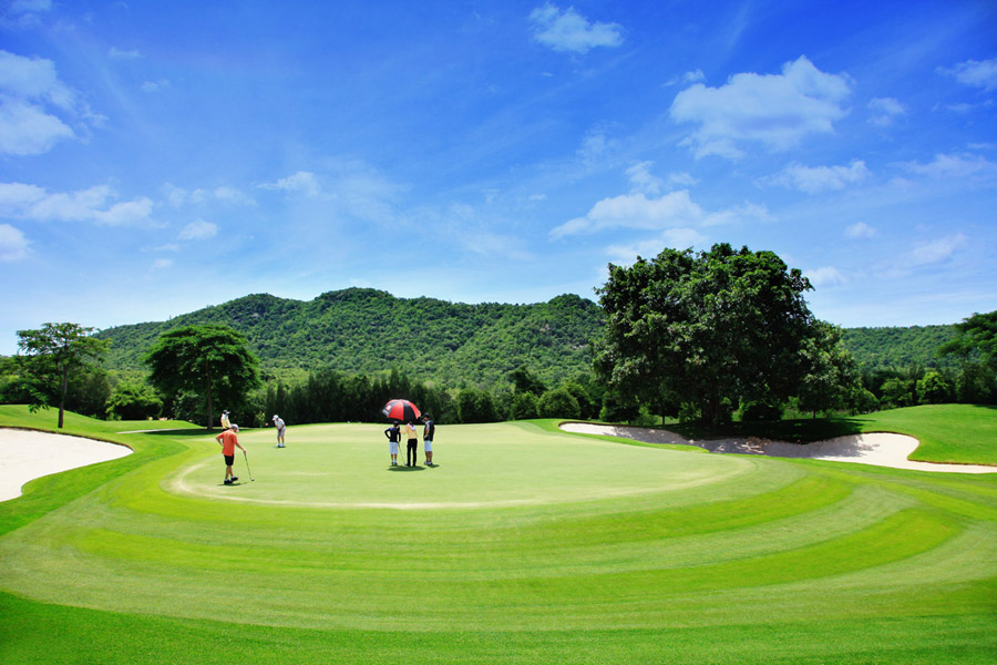Golf in Hua Hin – Thailand’s Top Golf Resort golf-Black-Mountain