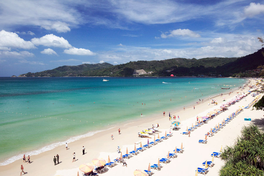 Beach Battle: Phuket VS Krabi (Ao Nang) Phuket-beach